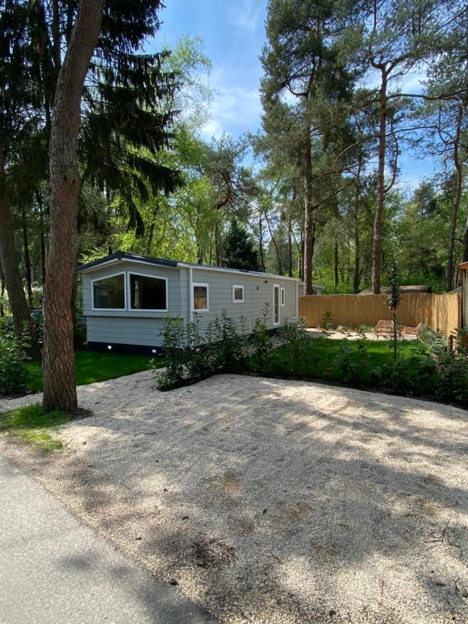 Chalet In De Veluwse Bossen Hoenderloo Exterior photo